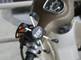 バイクでナビを使いたい。